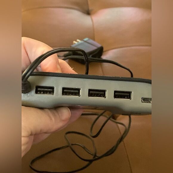 Ativa UH412 USB 2.0 4-Port Desktop Hub w/Power Supply - Picture 2 of 5